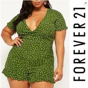 Forever 21 Green W/ White Polka Dot Short Sleeve Romper Size Small